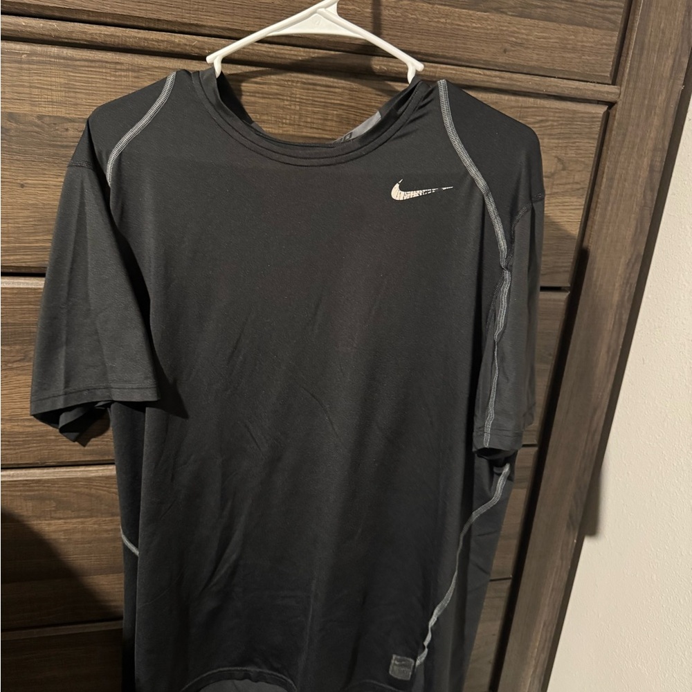 Nike Men's Black Performance Tee